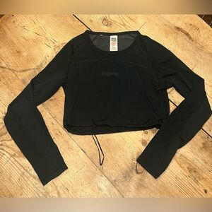 Gymshark Breeze Lightweight Black Long Sleeve Crop Top